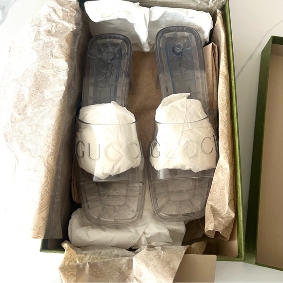 GUCCI rubber slide sandal - Picture 4 of 7